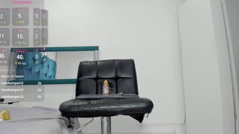 Sabrina  online show from 01.11.25