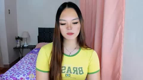 Snapshot of sabrina_hilson chatting on 10.16.25 sabrina_hilson online show from 10.16.25