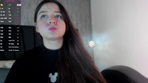 Snapshot of sabrina_lennox chatting on 02.11.25 Sabrina Maria online show from 02.11.25