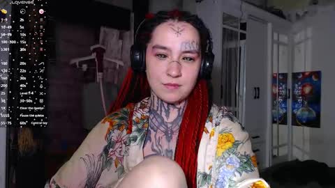 Lilith Solar online show from 11.05.25