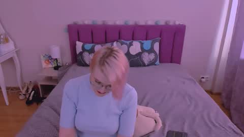 Sabrina MacMarren online show from 02.16.26