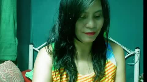 Snapshot of sabrinamae69 chatting on 02.23.25 naden online show from 02.23.25