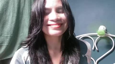 Snapshot of sabrinamae69 chatting on 02.24.25 naden online show from 02.24.25