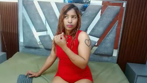 sabrinaroosa202cl online show from 09.25.25
