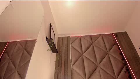 S A B R I N A  online show from 11.10.25