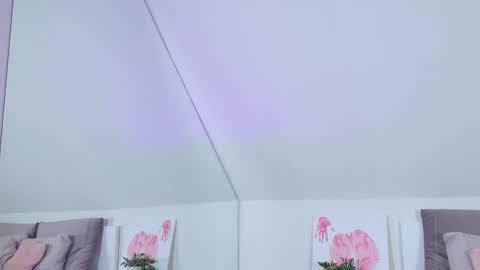 Sabrina online show from 04.06.26