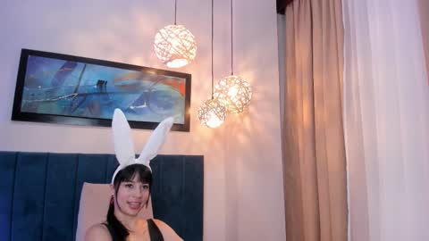 Sabrina Warren online show from 10.15.25