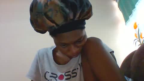 Snapshot of sabsexy5 chatting on 02.18.26 sabsexy5 online show from 02.18.26