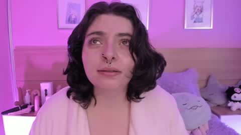 Ig  online show from 02.15.25