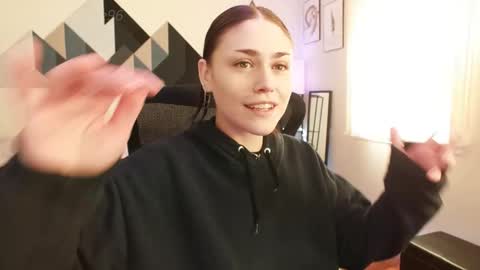 Snapshot of sadierenee96 chatting on 02.20.25 Sadie Renee online show from 02.20.25