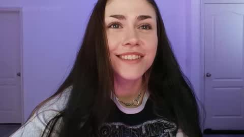 Snapshot of sadierenee96 chatting on 09.11.25 Sadie Renee online show from 09.11.25