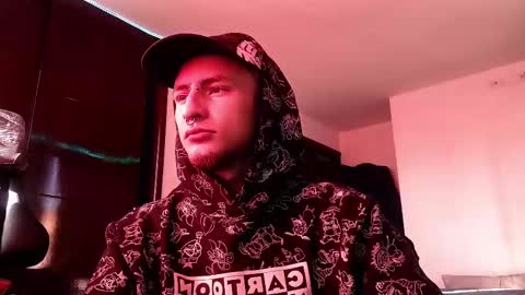 Snapshot of saemzam chatting on 02.14.25 saemzam online show from 02.14.25