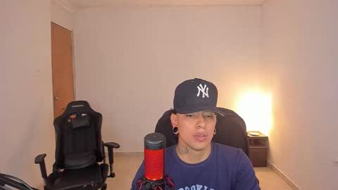 saenz_hotx online show from 11.26.25