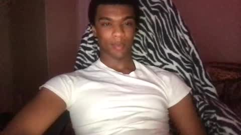 Snapshot of saeonyx chatting on 11.03.25 Saeonyx online show from 11.03.25