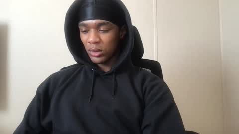 Snapshot of saeonyx chatting on 11.04.25 Saeonyx online show from 11.04.25