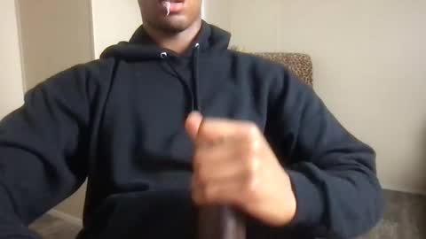 Snapshot of saeonyx chatting on 12.02.25 Saeonyx online show from 12.02.25