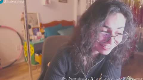 Snapshot of safaeri chatting on 01.07.25 Safa online show from 01.07.25