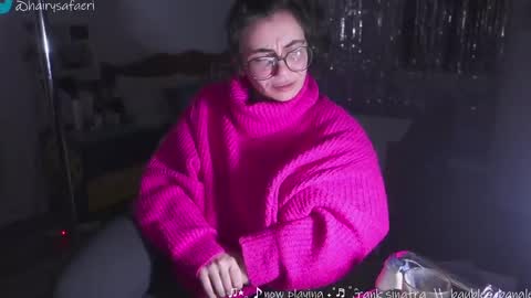 Snapshot of safaeri chatting on 01.15.25 Safa online show from 01.15.25