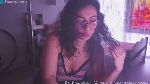 Snapshot of safaeri chatting on 01.22.25 Safa online show from 01.22.25