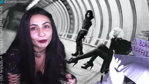 Snapshot of safaeri chatting on 10.09.25 Safa online show from 10.09.25