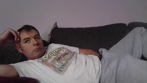 saggyballs83 online show from 09.18.25