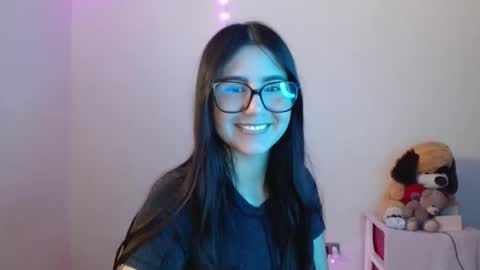 Sahaliefox  online show from 10.05.25