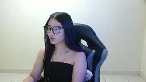 Sahaliefox  online show from 03.08.26