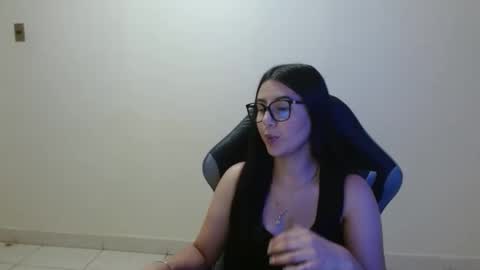 Sahaliefox  online show from 03.18.26