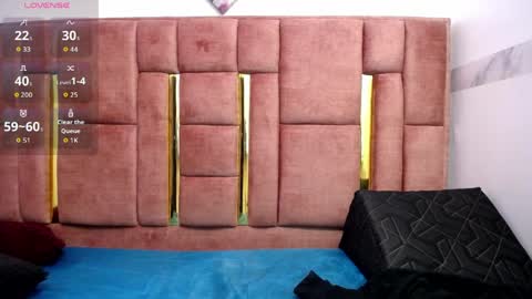 sara online show from 04.10.26