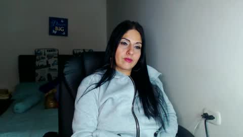 Karina online show from 01.30.25