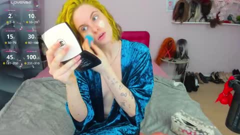 Adel online show from 03.28.26