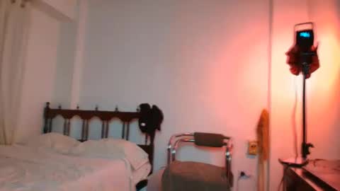 Sindy Scott online show from 02.26.26