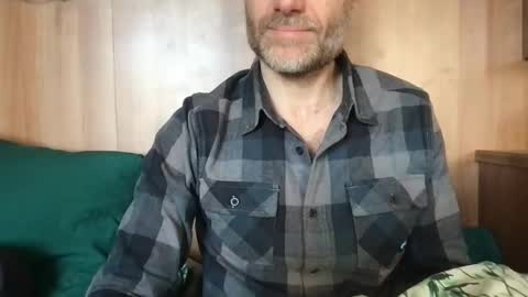 Snapshot of saint009 chatting on 02.27.25 saint009 online show from 02.27.25