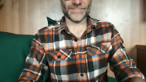 Snapshot of saint009 chatting on 05.18.26 saint009 online show from 05.18.26