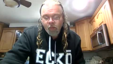 Snapshot of saintbeenadick chatting on 04.08.26 saintbeenadick online show from 04.08.26