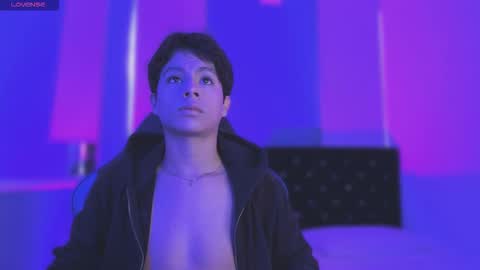 Santi online show from 03.16.26