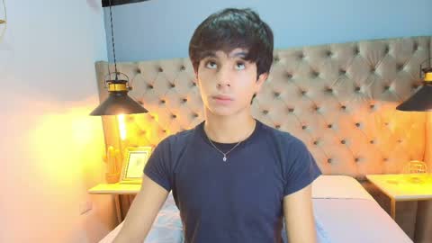 Santi online show from 04.07.26