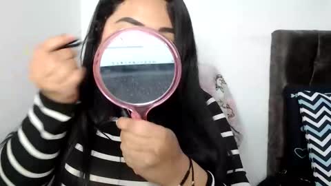 Sarah online show from 01.12.26