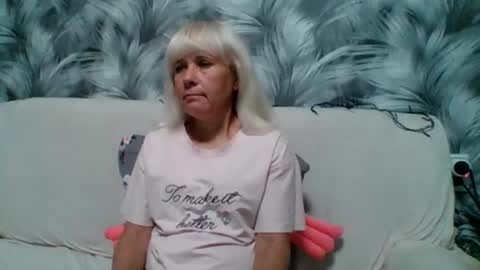 sakura_blonde online show from 10.04.25