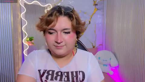  sakura  online show from 04.15.26