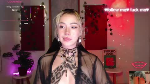 Sakura online show from 04.08.26