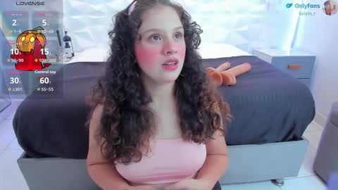 salem_rose01 online show from 10.30.25