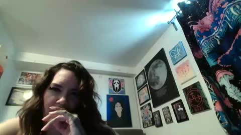 salemsslut online show from 03.27.26