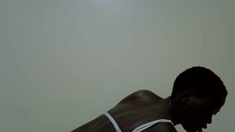 Snapshot of sallie_ chatting on 03.16.26 naomi online show from 03.16.26