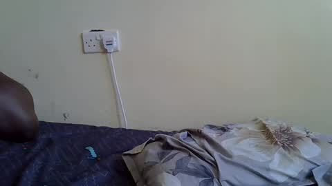 Snapshot of sallie_ chatting on 03.24.26 naomi online show from 03.24.26