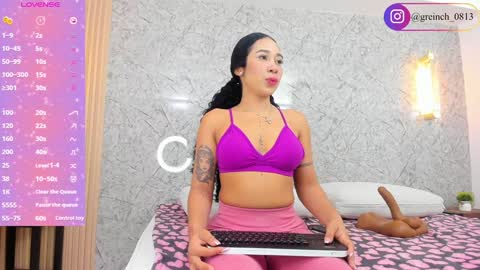 Snapshot of sally_rosses chatting on 01.14.25 sally rosses online show from 01.14.25