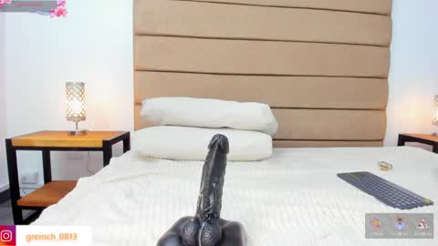 Snapshot of sally_rosses chatting on 03.08.25 sally rosses online show from 03.08.25