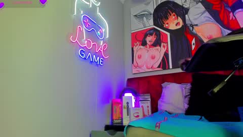 miss Sally online every night from 1am to 8am  Colombia time online show from 02.05.25