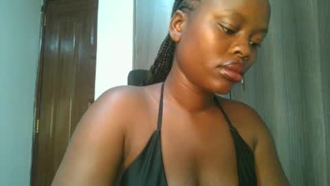 Snapshot of sallysasha254 chatting on 12.05.24 sallysasha254 online show from 12.05.24