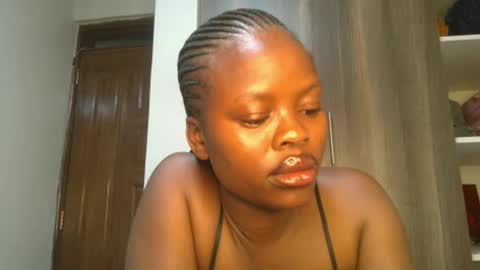 Snapshot of sallysasha254 chatting on 12.07.24 sallysasha254 online show from 12.07.24